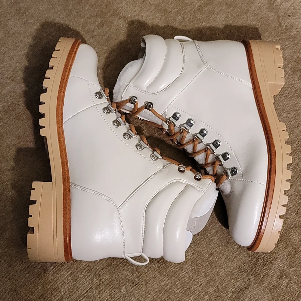 Marc Fisher MALLIE Lug Sole Sherpa Booties - Picture 7 of 16